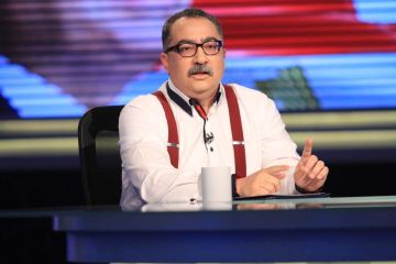 إبراهيم عيسى: الإخوان يستغلون لجان الأهلي الإلكترونية لتوجيه الرأي العام