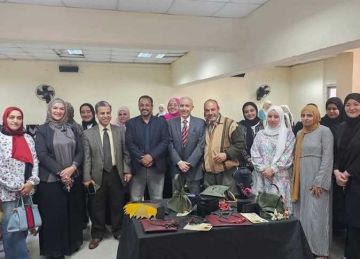 يجمع بين فن الخرز والتكنولوجيا.. افتتاح معرض خرزات في فضاء الميديا بالتربية النوعية ببنها (صور)