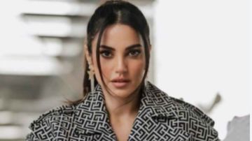 درة تخطف الأنظار بأناقتها بهذه الإطلالة شاهد