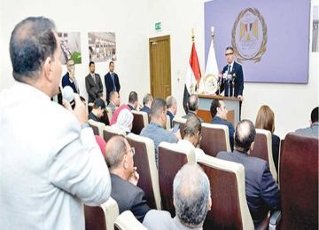 وزير التموين: لا نزاحم القطاع الخاص.. وسننافس بقوة في السوق لمصلحة المواطن