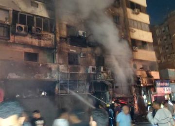 حريق مطعم شهير في مصر الجديدة.. النيران تمتد لـ 3 طوابق (تفاصيل كاملة)