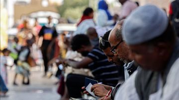 قانون لجوء الأجانب يكفل حقي التعليم والرعاية الصحية.. تفاصيل