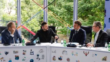 رئيس الوفد الروسي: راضون عن النتائج التي حققناها في مفاوضات إسطنبول رئيس الوفد الروسي: راضون عن النتائج التي حققناها في مفاوضات إسطنبول