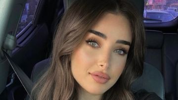 هنا الزاهد تخطف الأنظار بصورة من طفولتها