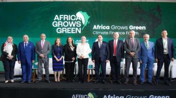 وزيرة البيئة تدعو للعمل المشترك لتنفيذ المشروعات الخضراء