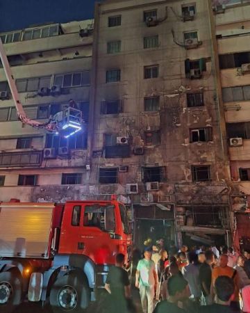 تحقيقات مكثفة لمعرفة أسباب نشوب حريق في منزل بمصر الجديدة تحقيقات مكثفة لمعرفة أسباب نشوب حريق في منزل بمصر الجديدة