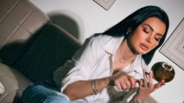 دينا فؤاد تتألق بإطلالة كاجوال جديدة عبر إنستجرام دينا فؤاد تتألق بإطلالة كاجوال جديدة عبر إنستجرام