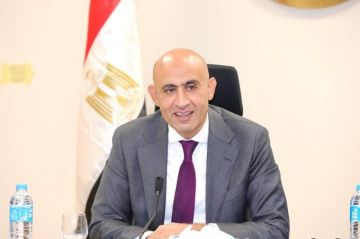 وزير التعليم يزف اليوم بشرى سارة طال انتظارها لمعلمي الحصة