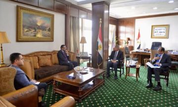 رئيس الأعلى للإعلام يستقبل نقيب الصحفيين رئيس الأعلى للإعلام يستقبل نقيب الصحفيين