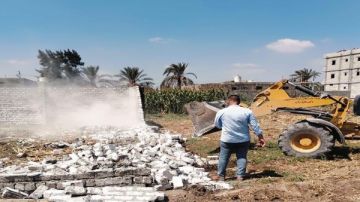 حملات لإزالة تعديات على أملاك الدولة وأراض زراعية وبناء مخالف بالإسكندرية حملات لإزالة تعديات على أملاك الدولة وأراض زراعية وبناء مخالف بالإسكندرية