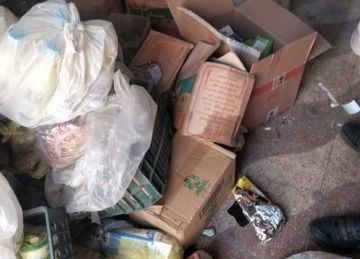 ضبط 856 كجم أغذية فاسدة في دمياط ضمن حملة مفاجئة استعدادا لعيد الأضحى 2025 ضبط 856 كجم أغذية فاسدة في دمياط ضمن حملة مفاجئة استعدادا لعيد الأضحى 2025