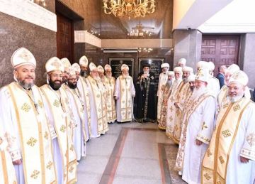 البابا تواضروس يصلي القداس الإلهي بـ كنيسة العذراء بأرض الجولف