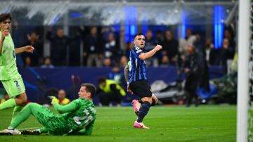 برشلونة في مهب الريح.. إنتر ميلان يتقدم 2-0 في الشوط الأول