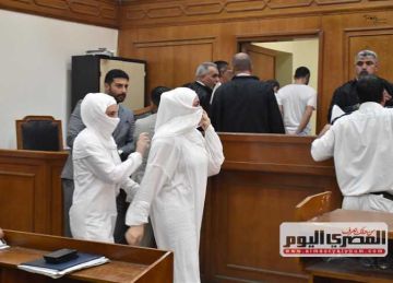 تأجيل محاكمة 4 متهمين في قتل طبيب التجمع تأجيل محاكمة 4 متهمين في قتل طبيب التجمع