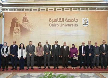 رئيس جامعة القاهرة يوجه بسرعة الانتهاء من وضع الخطة الاستراتيجية للجامعة 2025-2030 رئيس جامعة القاهرة يوجه بسرعة الانتهاء من وضع الخطة الاستراتيجية للجامعة 2025-2030