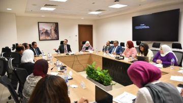 وزير الصحة يتابع ميكنة خدمات الغسيل الكلوي ومشروع الرعايات والحضانات وزير الصحة يتابع ميكنة خدمات الغسيل الكلوي ومشروع الرعايات والحضانات