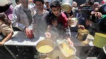 22 دولة تطالب إسرائيل باستئناف دخول المساعدات إلى غزة