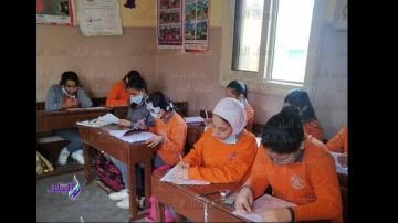 بدء امتحانات الصفين الأول والثاني الثانوي بالقاهرة والجيزة غدا ..جداول رسمية