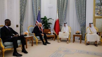 ترامب وأمير قطر يبحثان أزمة غزة في اجتماع مغلق