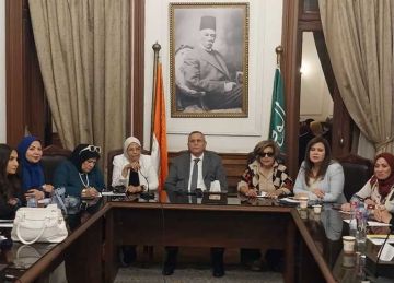 الوفد : 200 عضو أبدوا رغبتهم الترشح في الانتخابات المقبلة.. وسندخل في تحالفات مع حزب الأغلبية الوفد : 200 عضو أبدوا رغبتهم الترشح في الانتخابات المقبلة.. وسندخل في تحالفات مع حزب الأغلبية