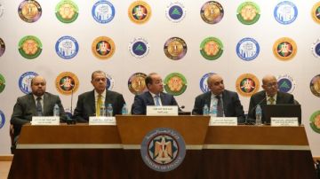 وزير المالية.. لضيوف الرحمن: نسألكم الدعاء لمصر وشعبها بدوام الاستقرار والتقدم وزير المالية.. لضيوف الرحمن: نسألكم الدعاء لمصر وشعبها بدوام الاستقرار والتقدم