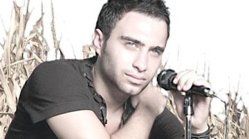 ألبوم منتظر.. حسام حبيب يحتفل بعيد ميلاده وروتانا توجه له التهاني