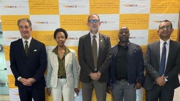 تعزيز التعاون بين سلامة الغذاء والهيئة الوطنية للمواصفات بجنوب إفريقيا تعزيز التعاون بين سلامة الغذاء والهيئة الوطنية للمواصفات بجنوب إفريقيا