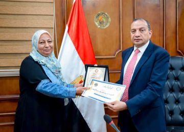 تكريم طلاب حاصلين على مراكز متقدمة في بطولات رياضية وثقافية بجامعة بني سويف تكريم طلاب حاصلين على مراكز متقدمة في بطولات رياضية وثقافية بجامعة بني سويف