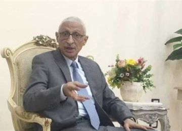 محافظ شمال سيناء يبحث تحسين خدمات الاتصالات والبنية التحتية الرقمية