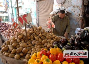 الليمون بـ60 جنيها.. قائمة أسعار الخضروات والفاكهة بسوق العبور اليوم الخميس الليمون بـ60 جنيها.. قائمة أسعار الخضروات والفاكهة بسوق العبور اليوم الخميس