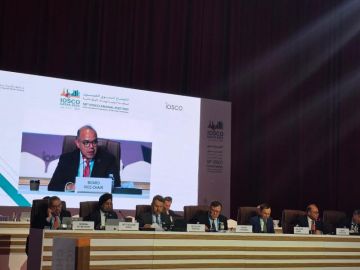 رئيس الرقابة المالية يشارك في اجتماع مجلس إدارة المنظمة الدولية لهيئات أسواق المال الأيوسكو بقطر رئيس الرقابة المالية يشارك في اجتماع مجلس إدارة المنظمة الدولية لهيئات أسواق المال الأيوسكو بقطر