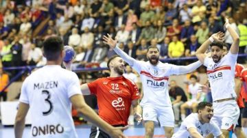 إعلامي يوجه رسالة لجمهور الزمالك بعد تألق الأهلي في ألعاب الصالات