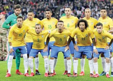 رونالدو يشكك فى إمكانية قيادة أنشيلوتى منتخب البرازيل