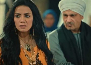 صورتها في سلسلة ذهب .. صفات الشخصية النرجسية تجتمع في برنسة صورتها في سلسلة ذهب .. صفات الشخصية النرجسية تجتمع في برنسة