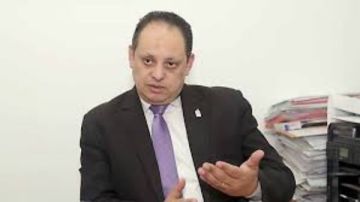 وجدي أمين: سنطور مستشفيات الأمراض الصدرية بأحدث الأجهزة العلمية