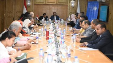 المحافظ مع وفد الأمم المتحدة: لدينا رؤية لتحويل قنا إلى مدينة ذكية وخضراء