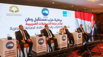 غرفة الأخشاب تستضيف رئيس مصلحة الضرائب لمناقشة التسهيلات الجديدة