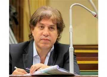 نائب يطالب بصيانة ملاعب النجيل الصناعي في الشرقية.. ووزير الرياضة: في بؤرة اهتمامنا نائب يطالب بصيانة ملاعب النجيل الصناعي في الشرقية.. ووزير الرياضة: في بؤرة اهتمامنا