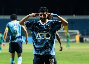 بخطأ عواد.. بيراميدز يتقدم على الزمالك في الشوط الأول (فيديو)