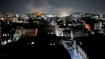 مصادر أمنية: غارة أمريكية على اليمن تقتل عناصر من تنظيم القاعدة مصادر أمنية: غارة أمريكية على اليمن تقتل عناصر من تنظيم القاعدة