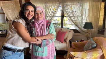 أية سماحة تزور مشيرة إسماعيل برعاية أشرف زكي وحضور كريم فهمي أية سماحة تزور مشيرة إسماعيل برعاية أشرف زكي وحضور كريم فهمي