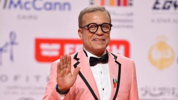 منور حياتنا.. شريف منير يهنئ عادل إمام بعيد ميلاده منور حياتنا.. شريف منير يهنئ عادل إمام بعيد ميلاده