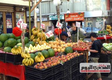 الخوخ بـ 70.. بورصة أسعار الفاكهة اليوم الثلاثاء بأسواق قنا