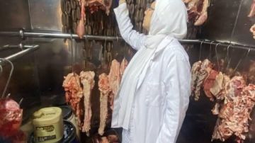 قبل العيد.. حملة موسعة لبيطري بورسعيد للتفتيش والرقابة على محال الجزارة قبل العيد.. حملة موسعة لبيطري بورسعيد للتفتيش والرقابة على محال الجزارة