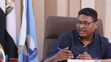 وكيل صحة البحر الأحمر يبحث تقارير لجنة المعايشة بمستشفى سفاجا المركزي