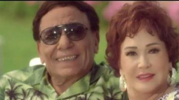 هنحضر عيد ميلاده .. لبلبة توجه رسالة تهنئة للزعيم عادل إمام