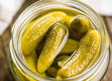 احذري من الخل على المخلل.. مجدي نزيه يكشف السبب احذري من الخل على المخلل.. مجدي نزيه يكشف السبب