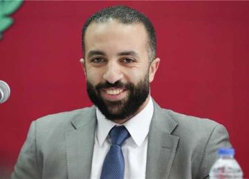 جماهير الأهلي تهاجم سراج.. وعضو المجلس يغادر مباراة الترجي تفاصيل جماهير الأهلي تهاجم سراج.. وعضو المجلس يغادر مباراة الترجي تفاصيل