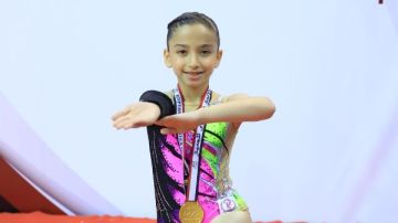 جوري مصطفى تتوج بذهبية الجمهورية لجمباز الأيروبك جوري مصطفى تتوج بذهبية الجمهورية لجمباز الأيروبك