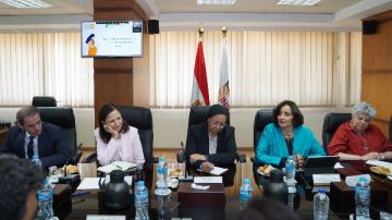 التخطيط القومي يعقد الاجتماع الثاني للجنة الاستشارية.. الاستثمار لإنهاء وفيات الأمهات التخطيط القومي يعقد الاجتماع الثاني للجنة الاستشارية.. الاستثمار لإنهاء وفيات الأمهات